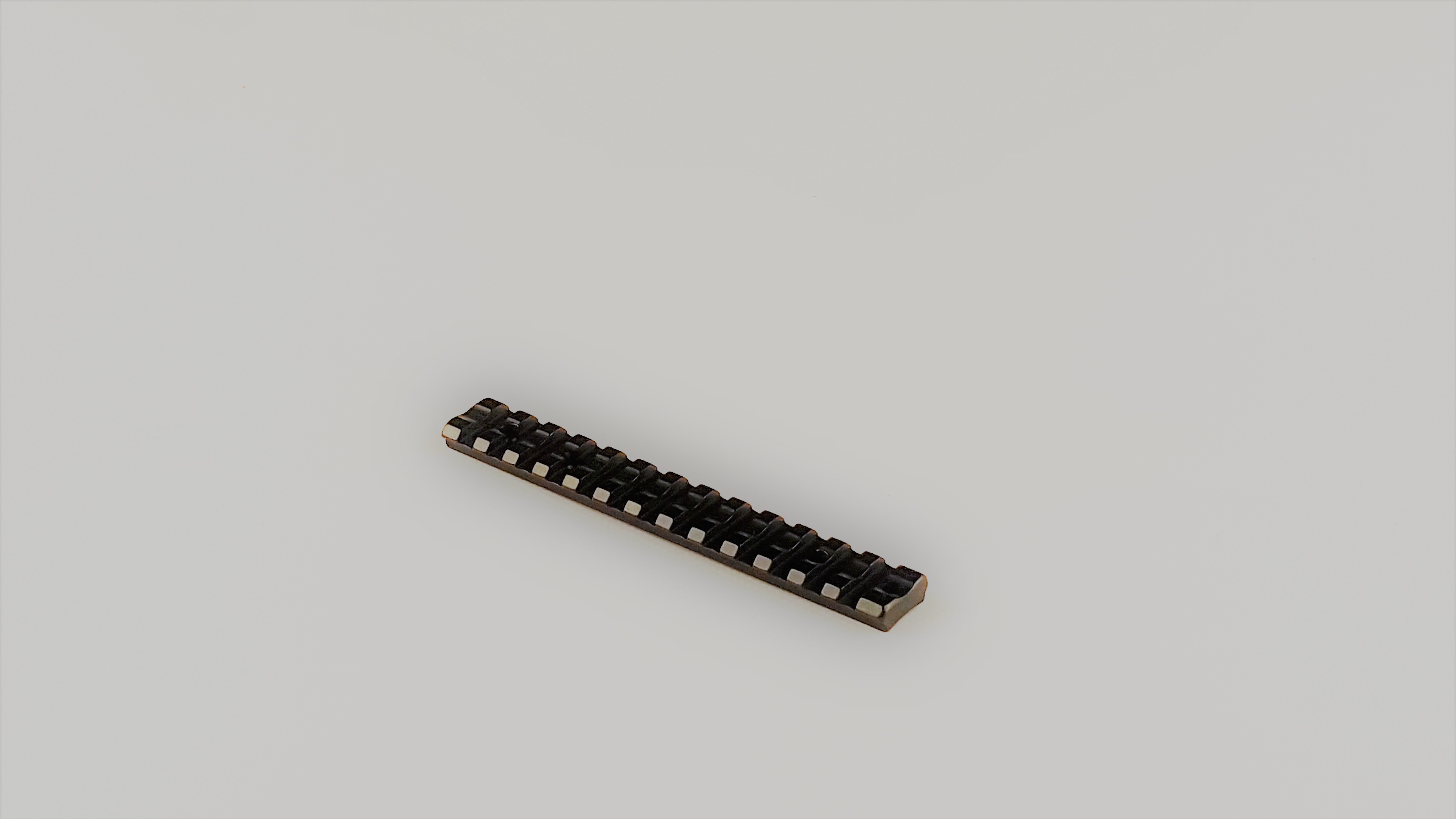 Основание WEAVER на Steyr SBS 96/classic, E=76 мм (83-00202/4)