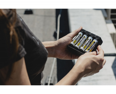 Зарядное устройство Armytek Handy C4 Pro — интернет-магазин «Комбат»