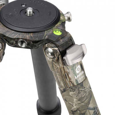 Штатив трипод Leofoto LM-365C Camouflage CARBON (размер в собранном виде 490 мм,макс.высота 1540 мм,мин.80 мм,вес 1,97 кг. резьба 3/8) — интернет-магазин «Комбат»