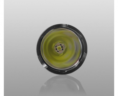 Фонарь тактический Armytek Dobermann / XP-E2 Красный 160 лм / 5°:40° / 1x18650 / или 2xCR123A — интернет-магазин «Комбат»