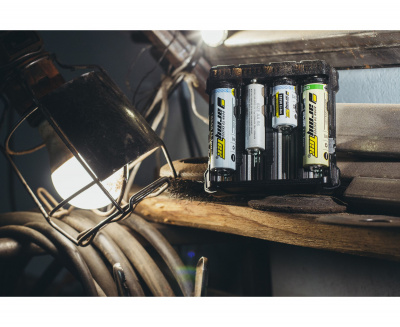 Зарядное устройство Armytek Handy C4 Pro — интернет-магазин «Комбат»