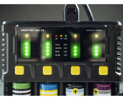 Зарядное устройство Armytek Uni C4 Plug Type-C Универсальное 4 канальное ЗУ / до 2A на канал / LED индикация + автоадаптер — интернет-магазин «Комбат»